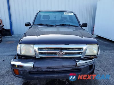 Piąte zdjęcie samochodu w środku: 1998 TOYOTA TACOMA BASE VIN:4TAPM62N1WZ149919 - miniatura