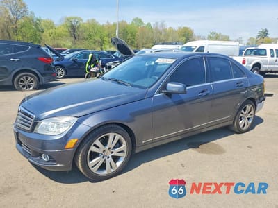 2011 MERCEDES-BENZ C 300 4MATIC WDDGF8BB6BR174511 - główne zdjęcie licytacji z USA - miniatura