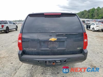 Zdjęcie 6 z 13 samochodu: 2011 CHEV SUBURBAN VIN:1GNSCJE06BR103945 - miniatura
