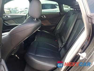Zdjęcie 10 z 12 samochodu: 2021 BMW M235XI VIN:WBA13AL04M7G62156 - miniatura