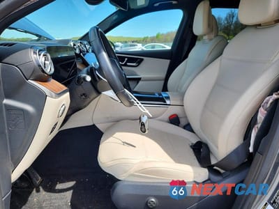 Zdjęcie 7 z 14 samochodu: 2023 MERCEDES-BENZ GLC 300 4MATIC VIN:W1NKM4HB8PU020275 - miniatura
