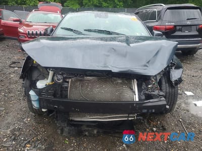 Piąte zdjęcie samochodu w środku: 2019 HYUNDAI VELOSTER 2.0L PREMIUM VIN:KMHTG6AF9KU008734 - miniatura
