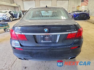 Zdjęcie 6 z 12 samochodu: 2015 BMW 750 LXI VIN:WBAYF8C53FD655193 - miniatura