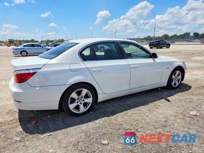 Trzecie zdjęcie samochodu z tyłu: 2008 BMW 535 XI VIN:WBANV93588CZ69488 - miniatura