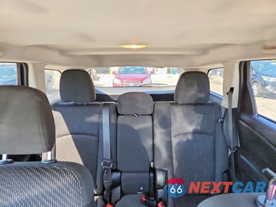Zdjęcie 10 z 13 samochodu: 2018 DODGE JOURNEY SE VIN:3C4PDCAB8JT171491 - miniatura