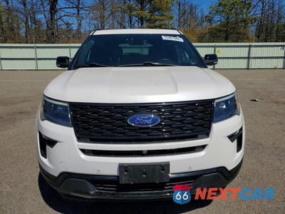 Piąte zdjęcie samochodu w środku: 2018 FORD EXPLORER SPORT VIN:1FM5K8GT6JGB37401 - miniatura