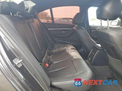 Zdjęcie 10 z 13 samochodu: 2017 BMW 340 XI VIN:WBA8B7G52HNU37467 - miniatura