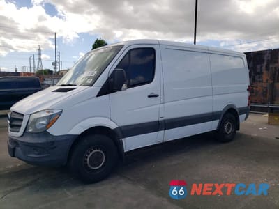 2015 MERCEDES-BENZ SPRINTER 2500 WD3PE7DCXF5981098 - główne zdjęcie licytacji z USA - miniatura