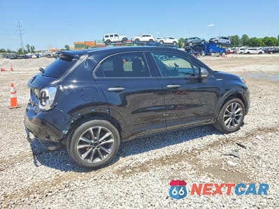 Trzecie zdjęcie samochodu z tyłu: 2021 FIAT 500X SPORT VIN:ZFBNF3C1XMP945130 - miniatura