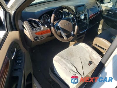 Zdjęcie 8 z 13 samochodu: 2012 CHRYSLER TOWN & COUNTRY TOURING VIN:2C4RC1BG6CR330668 - miniatura