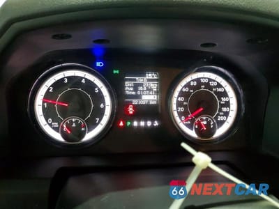 Zdjęcie 9 z 12 samochodu: 2019 RAM 1500 CLASSIC TRADESMAN VIN:1C6RR7KT9KS522203 - miniatura