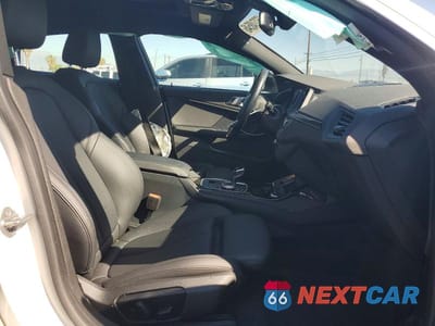 Zdjęcie 7 z 12 samochodu: 2023 BMW 228I VIN:WBA53AK08P7L57313 - miniatura