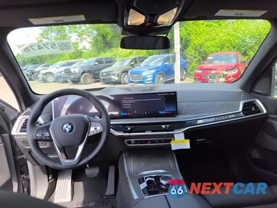Zdjęcie 9 z 15 samochodu: 2026 BMW X5 XDRIVE40I VIN:5UX23EU00T9364487 - miniatura