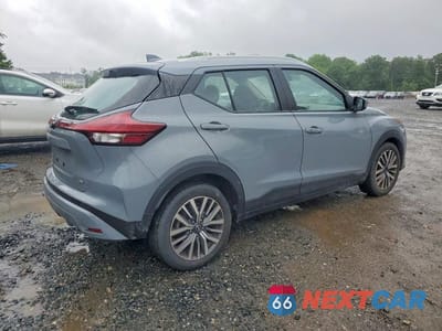 Trzecie zdjęcie samochodu z tyłu: 2023 NISSAN KICKS SV VIN:3N1CP5CV0PL514010 - miniatura