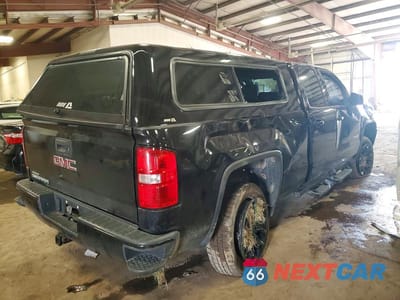 Trzecie zdjęcie samochodu z tyłu: 2017 GMC SIERRA K1500 VIN:1GTV2LEC1HZ347607 - miniatura