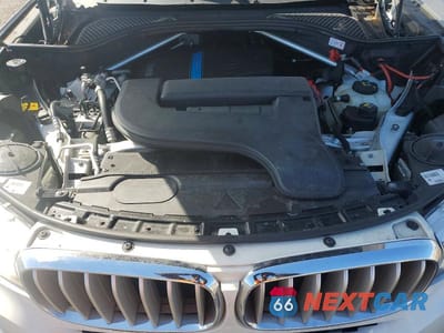 Zdjęcie 12 z 13 samochodu: 2016 BMW X5 XDR40E VIN:5UXKT0C57G0S77051 - miniatura