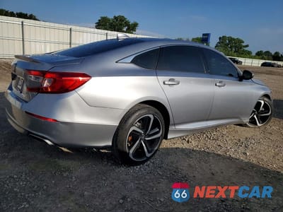 Trzecie zdjęcie samochodu z tyłu: 2020 HONDA ACCORD VIN:1HGCV1F37LA117483 - miniatura
