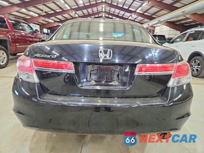 Zdjęcie 6 z 12 samochodu: 2011 HONDA ACCORD EXL VIN:1HGCP2F80BA157771 - miniatura