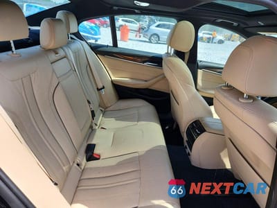 Zdjęcie 10 z 12 samochodu: 2017 BMW 530 I VIN:WBAJA5C37HG894003 - miniatura