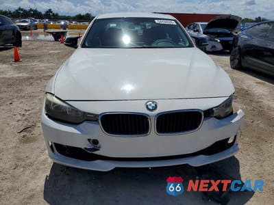 Piąte zdjęcie samochodu w środku: 2015 BMW 328 I VIN:WBA3A5C52FF610936 - miniatura