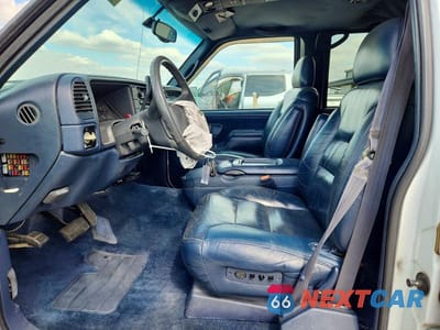 Zdjęcie 7 z 13 samochodu: 1998 CHEVROLET TAHOE K1500 VIN:1GNEK13R8WJ313548 - miniatura