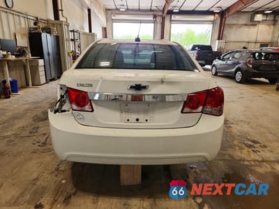 Zdjęcie 6 z 13 samochodu: 2015 CHEVROLET CRUZE LS VIN:1G1PB5SG0F7237113 - miniatura