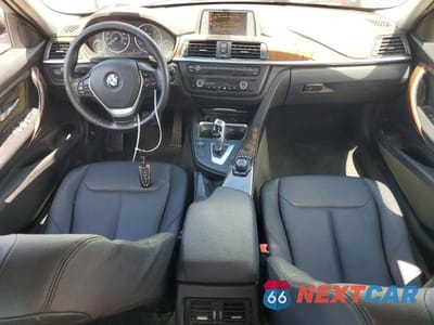 Zdjęcie 8 z 12 samochodu: 2015 BMW 328 I VIN:WBA3A5C52FF610936 - miniatura