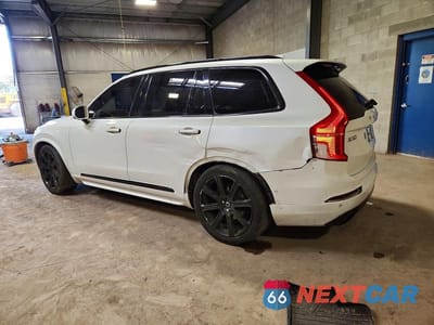 Drugie zdjęcie samochodu z przodu: 2017 VOLVO XC90 T6 VIN:YV4A22PL6H1181909 - miniatura