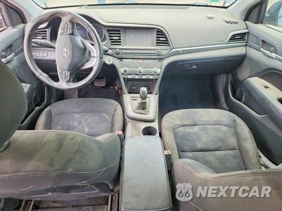 Zdjęcie 8 z 12 samochodu: 2020 HYUNDAI ELANTRA VALUE EDITION VIN:5NPD84LF4LH567627 - miniatura