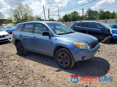 Czwarte zdjęcie samochodu z boku: 2006 TOYOTA RAV4 BASE VIN:JTMBD33VX66018632 - miniatura