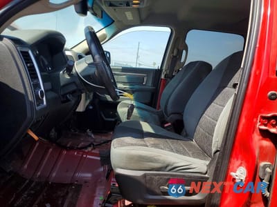 Zdjęcie 7 z 12 samochodu: 2020 RAM 1500 CLASSIC SLT VIN:1C6RR6TT3LS134331 - miniatura