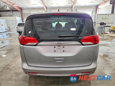 Zdjęcie 6 z 13 samochodu: 2021 CHRYSLER VOYAGER LXI VIN:2C4RC1DG4MR516966 - miniatura