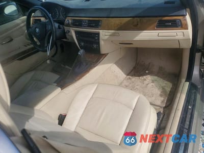 Zdjęcie 8 z 12 samochodu: 2008 BMW 328 I VIN:WBAWL13588PX17471 - miniatura