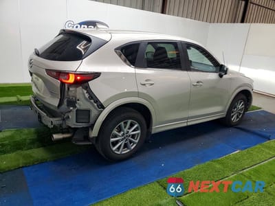 Trzecie zdjęcie samochodu z tyłu: 2025 MAZDA CX-5 SELECT VIN:JM3KFBBL6S0584327 - miniatura