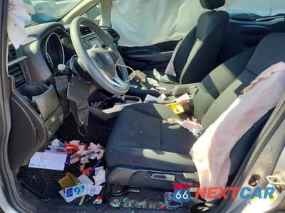 Zdjęcie 7 z 12 samochodu: 2019 HONDA FIT LX VIN:3HGGK5H45KM727665 - miniatura
