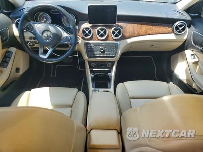 Zdjęcie 8 z 12 samochodu: 2016 MERCEDES-BENZ GLA 250 4MATIC VIN:WDCTG4GB8GJ203207 - miniatura