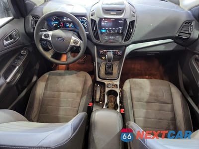 Zdjęcie 8 z 12 samochodu: 2016 FORD ESCAPE SE VIN:1FMCU9G94GUA73476 - miniatura