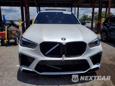 Piąte zdjęcie samochodu w środku: 2022 BMW X5 M VIN:5YMJU0C05N9L41344 - miniatura