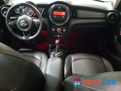 Zdjęcie 8 z 13 samochodu: 2016 MINI COOPER VIN:WMWXU1C59G2D57319 - miniatura