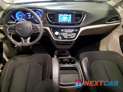Zdjęcie 8 z 13 samochodu: 2018 CHRYSLER PACIFICA TOURING PLUS VIN:2C4RC1FG1JR182825 - miniatura
