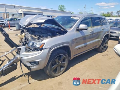 2015 JEEP GRAND CHEROKEE LAREDO 1C4RJFAG5FC924136 - główne zdjęcie licytacji z USA - miniatura