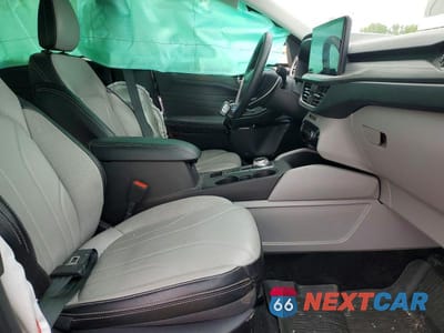 Zdjęcie 7 z 13 samochodu: 2025 FORD ESCAPE VIN:1FMCU0E12SUA10510 - miniatura