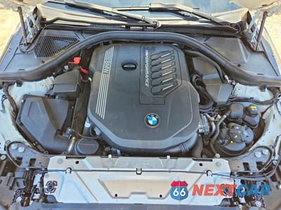 Zdjęcie 11 z 12 samochodu: 2022 BMW M240XI VIN:3MW53CM08N8C38780 - miniatura
