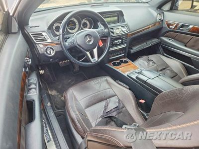 Zdjęcie 8 z 12 samochodu: 2014 MERCEDES-BENZ E 350 VIN:WDDKK5KF1EF275131 - miniatura