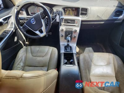 Zdjęcie 8 z 12 samochodu: 2017 VOLVO S60 PREMIER VIN:LYV402HK3HB154767 - miniatura