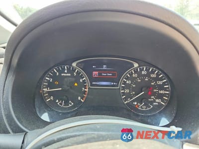 Zdjęcie 9 z 12 samochodu: 2016 NISSAN ALTIMA 2.5 S VIN:1N4AL3AP6GN350230 - miniatura