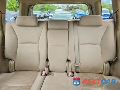 Zdjęcie 10 z 14 samochodu: 2007 TOYOTA HIGHLANDER BASE VIN:JTEDP21A270134031 - miniatura