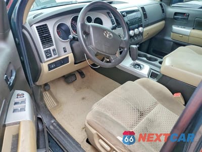 Zdjęcie 8 z 12 samochodu: 2009 TOYOTA TUNDRA SR5 VIN:5TFBV54119X084781 - miniatura