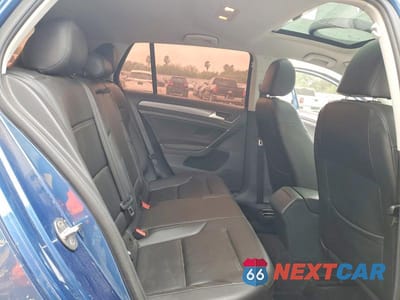 Zdjęcie 10 z 12 samochodu: 2020 VOLKSWAGEN GOLF VIN:3VWG57AU3LM003810 - miniatura