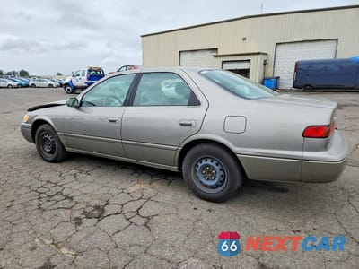 Drugie zdjęcie samochodu z przodu: 1998 TOYOTA CAMRY LE VIN:JT2BG22K0W0103788 - miniatura